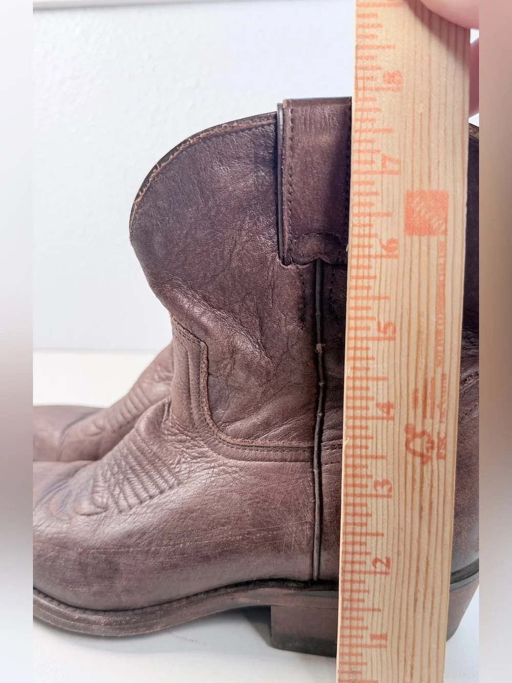Frye Womens 6.5 B Brown Distressed Leather Short Western Cowboy Boots